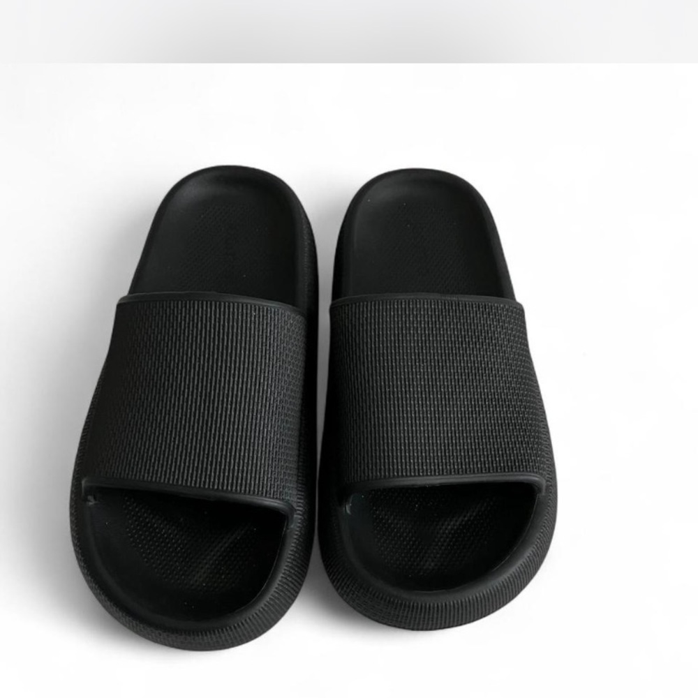 Joemo Black Slide Sandals